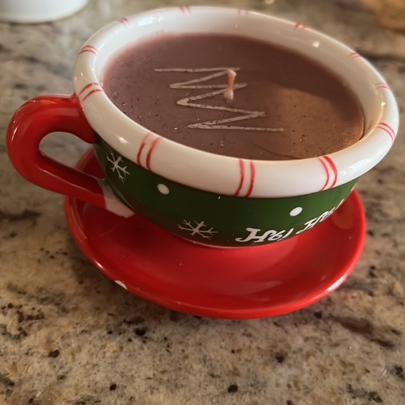 Vintage holiday coffee mug with Santa candle - Picture 6 of 6